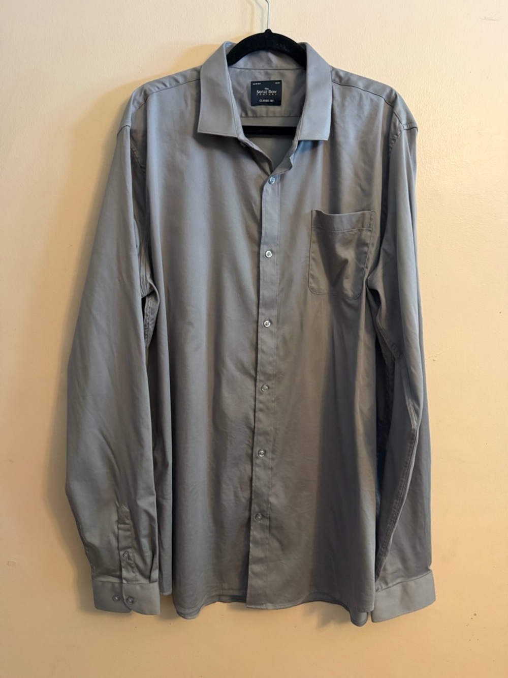 Stafford Men's Classic Long-Sleeve Dress Shirt in Light Gray
